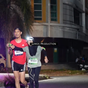 Runner Photo 7975335
