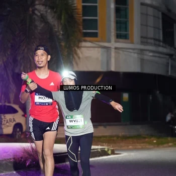 Runner Photo 7975343