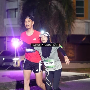 Runner Photo 7975348