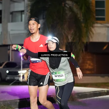 Runner Photo 7975352