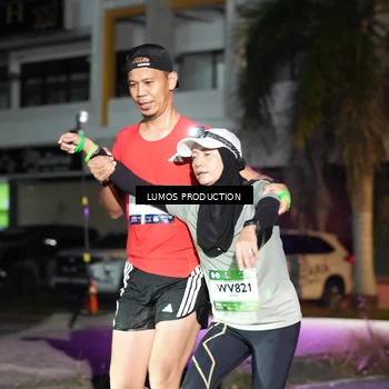 Runner Photo 7975354