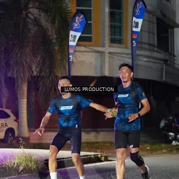 Runner Photo 7975381