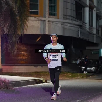 Runner Photo 7975404