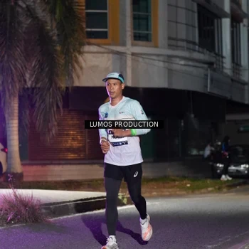 Runner Photo 7975409