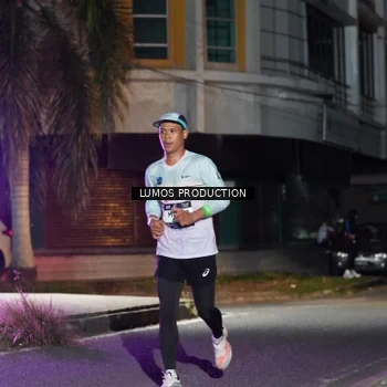 Runner Photo 7975412