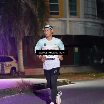 Runner Photo 7975422