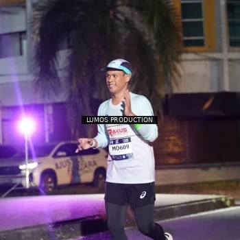 Runner Photo 7975434