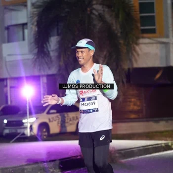 Runner Photo 7975438
