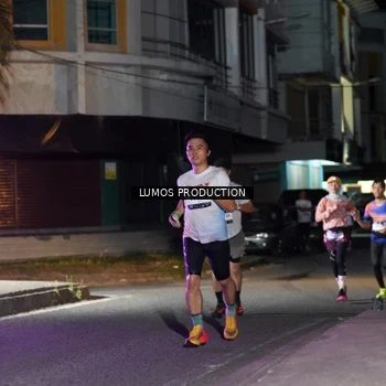Runner Photo 7975465