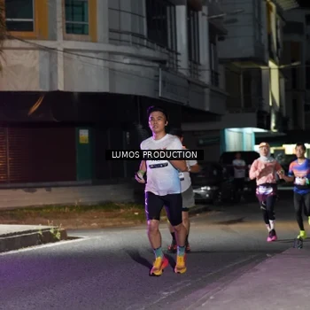 Runner Photo 7975467