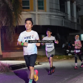 Runner Photo 7975486