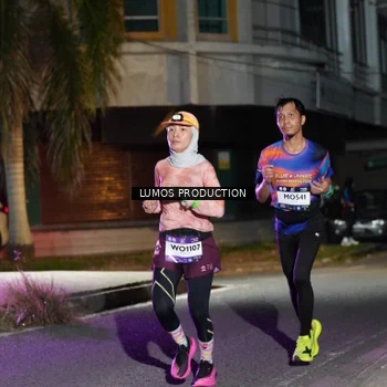 Runner Photo 7975508
