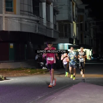 Runner Photo 7975532