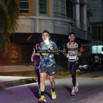 Runner Photo 7975560