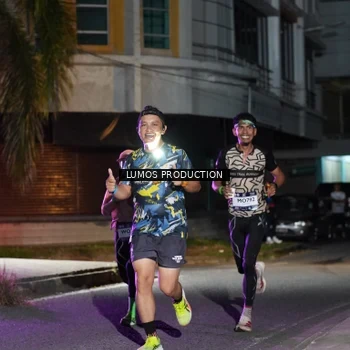 Runner Photo 7975564