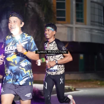 Runner Photo 7975598