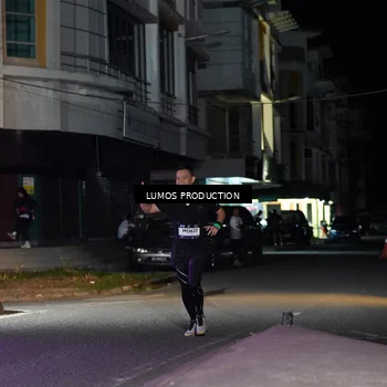 Runner Photo 7975599