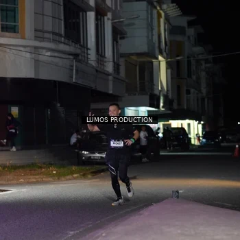 Runner Photo 7975600