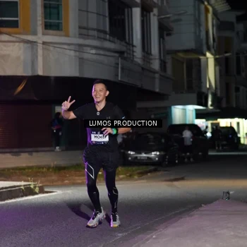 Runner Photo 7975639