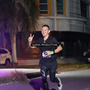 Runner Photo 7975666