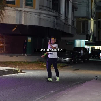 Runner Photo 7975691