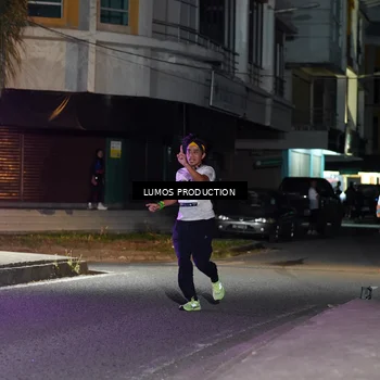 Runner Photo 7975696
