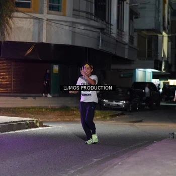 Runner Photo 7975697