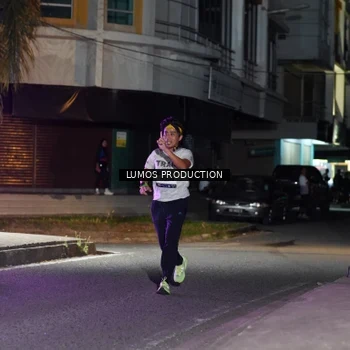Runner Photo 7975698