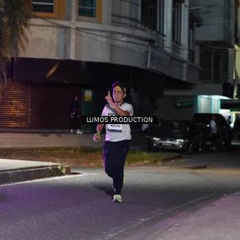 Runner Photo 7975709