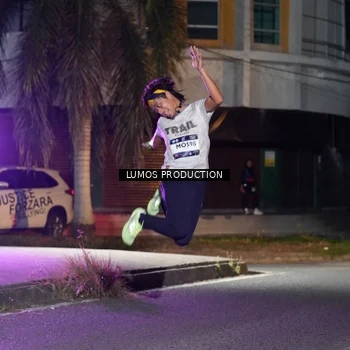 Runner Photo 7975727