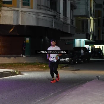 Runner Photo 7975735