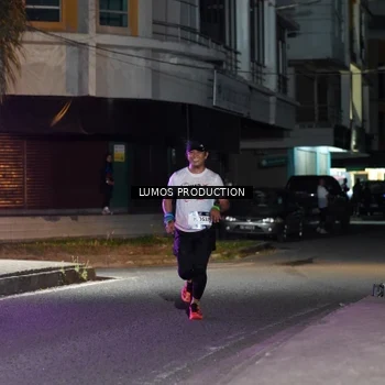 Runner Photo 7975744