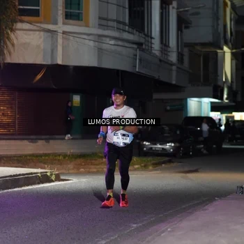 Runner Photo 7975749