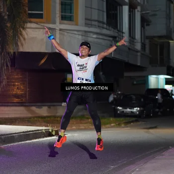 Runner Photo 7975771