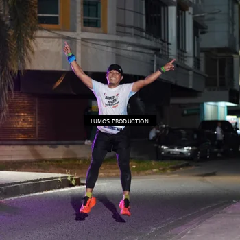 Runner Photo 7975772