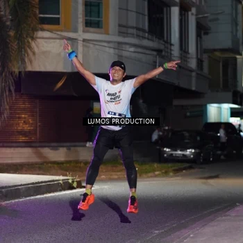 Runner Photo 7975774
