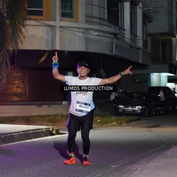 Runner Photo 7975775
