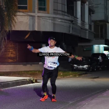Runner Photo 7975780