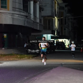 Runner Photo 7975799