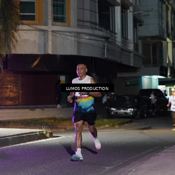 Runner Photo 7975810