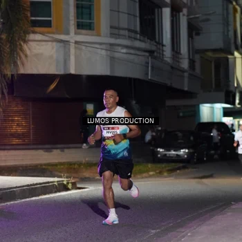 Runner Photo 7975814