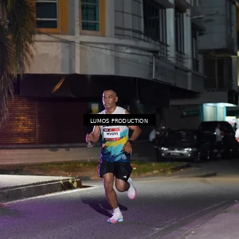 Runner Photo 7975818
