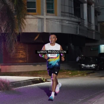Runner Photo 7975821