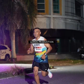 Runner Photo 7975837