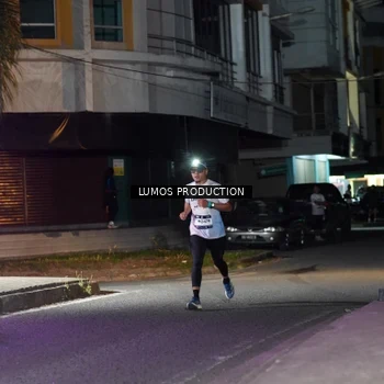 Runner Photo 7975843