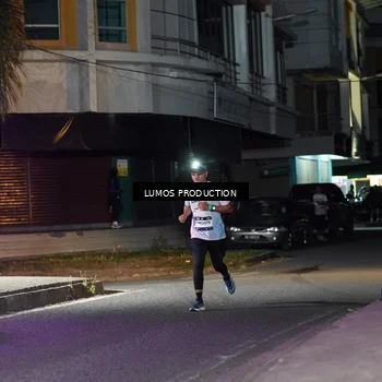 Runner Photo 7975847