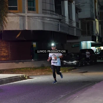 Runner Photo 7975849