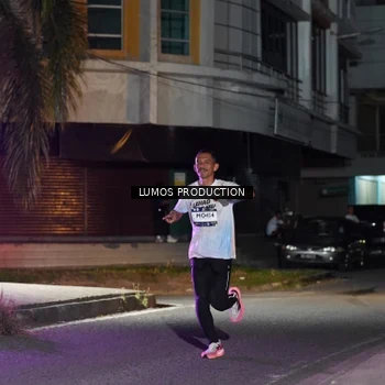 Runner Photo 7975894