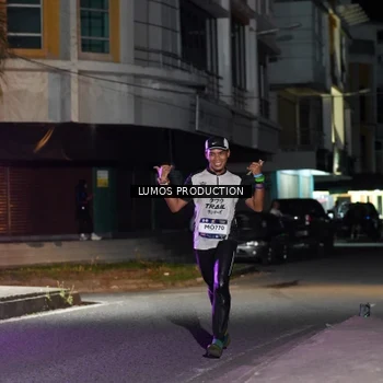 Runner Photo 7975934