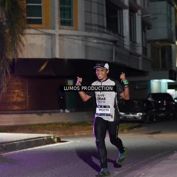 Runner Photo 7975944